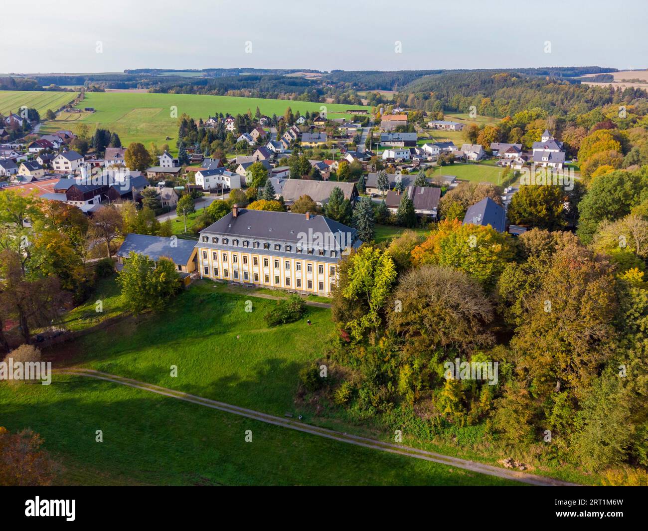 Unfortified town hires stock photography and images Alamy