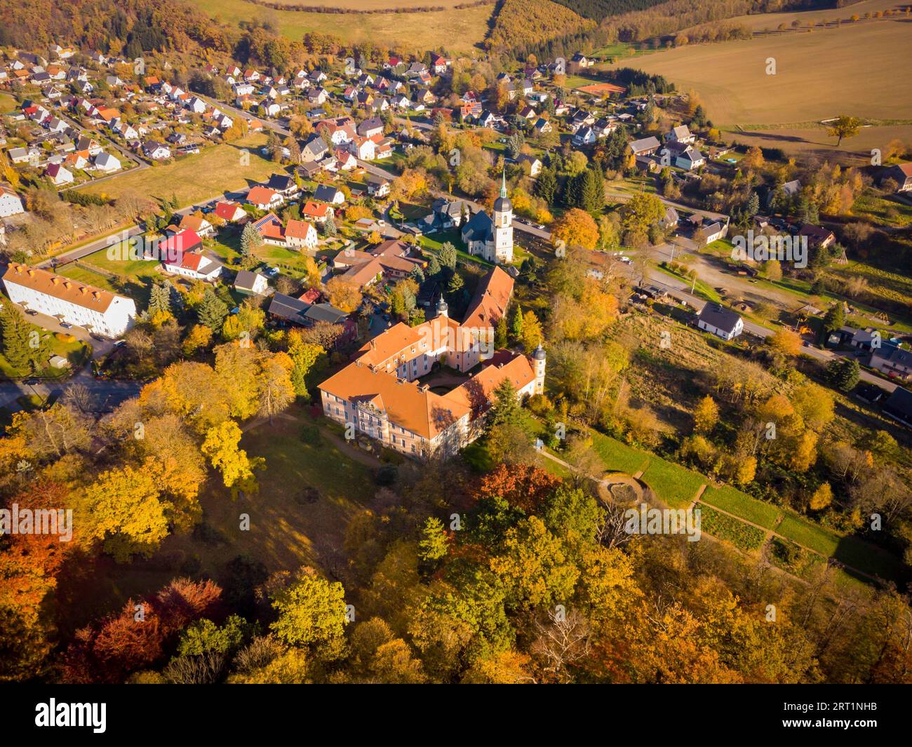 Reichstaedt Castle is located in the centre of Reichstaedt, a district