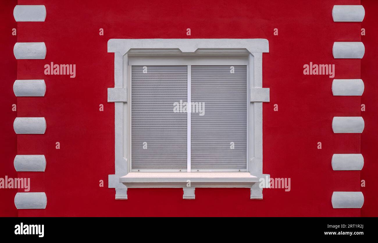 The window of the red wall Stock Photo - Alamy