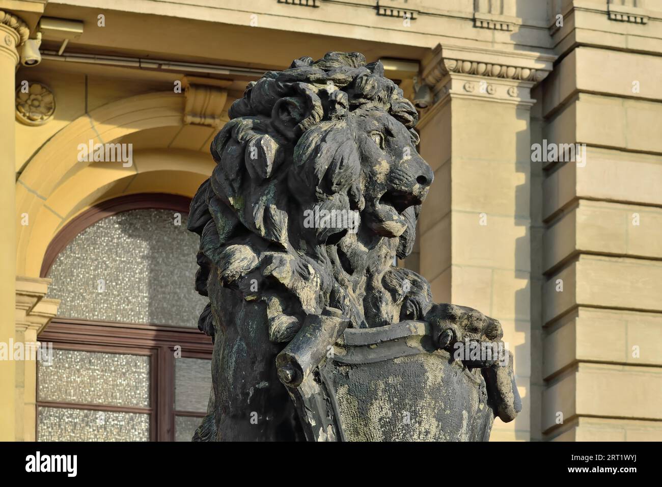 Kaliningrad, Russia, september 30, 2020: Sculpture of a lion on the porch of Kenigsberg Stock exchange. Kaliningrad, Koenigsberg before 1946, Russia Stock Photo