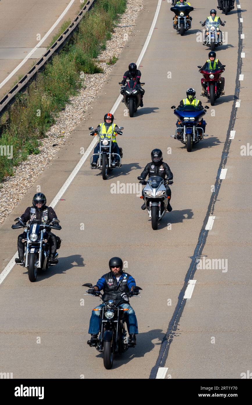 Motorcyclists club hi res stock photography and images Page 2 Alamy