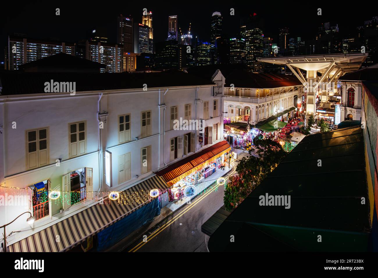 Iconic temple singapore hi-res stock photography and images - Alamy