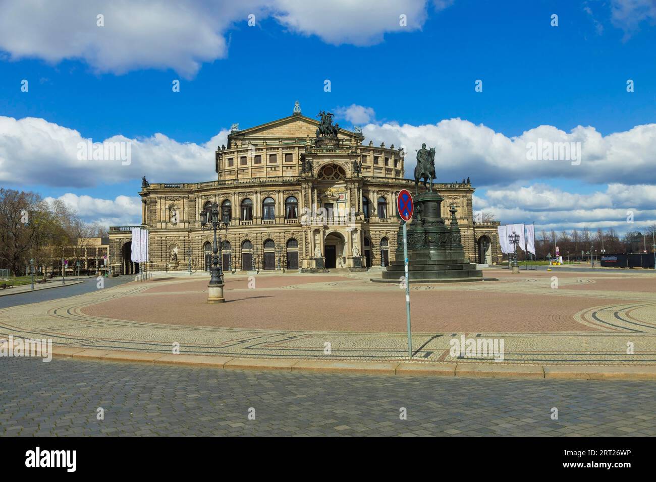 Theatre Square with the Semper Opera House. Dresden at Corona time, the otherwise lively city centre of Dresden lies deserted in the Corona pandemic Stock Photo