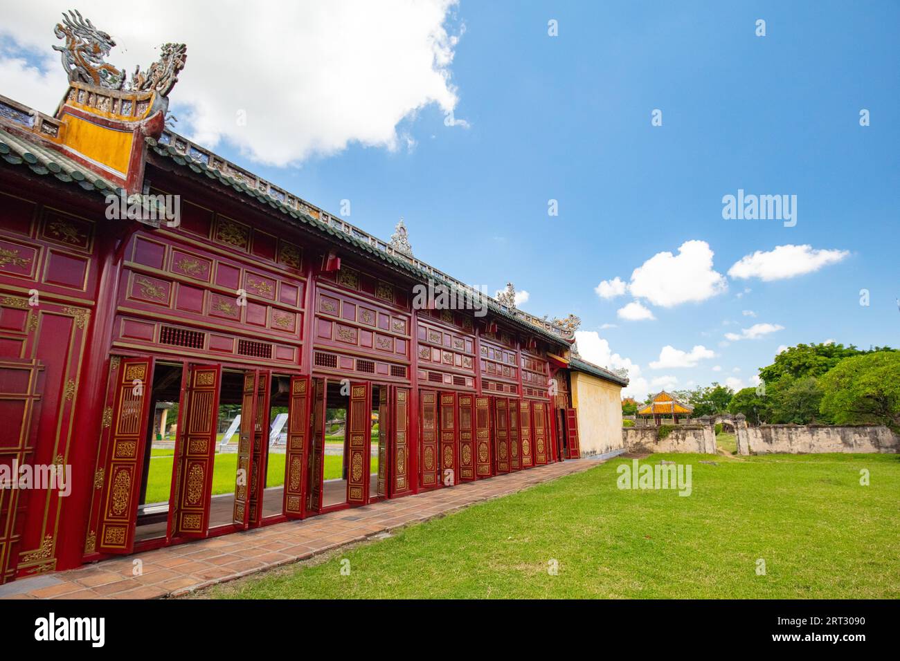 The gallery and corridoors of the UNESCO World Heritage site of Imperial Palace and Citadel in Hue, Vietnam Stock Photo