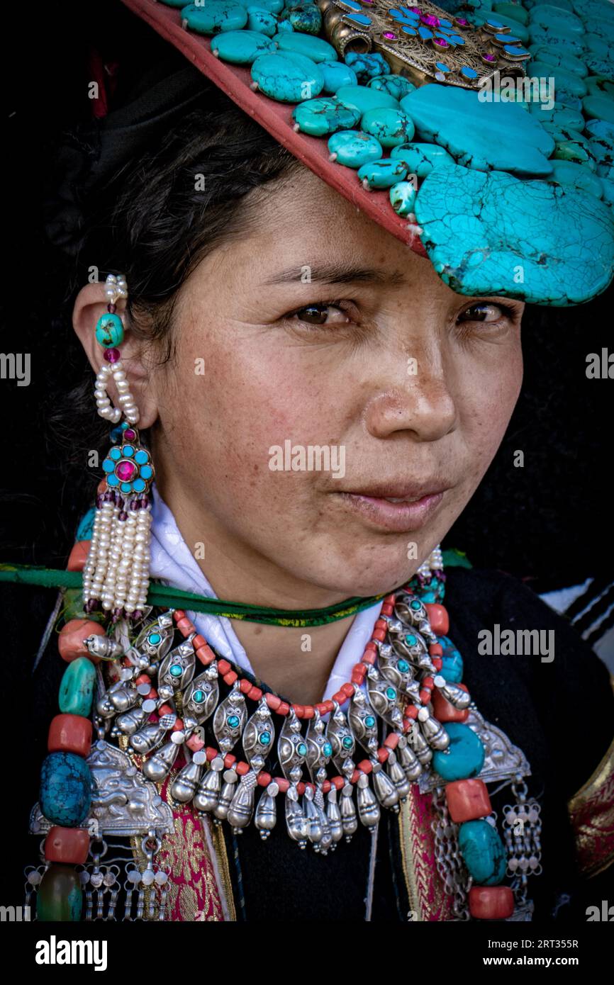 north Indian woman in traditional clothes, Indian, Asia Stock Photo - Alamy