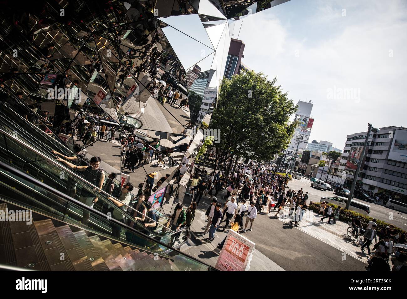 Tokyo, Japan, May 12 2019: The famous mirrors at the entrance of Tokyu Mall Plaza in Harajuku Stock Photo