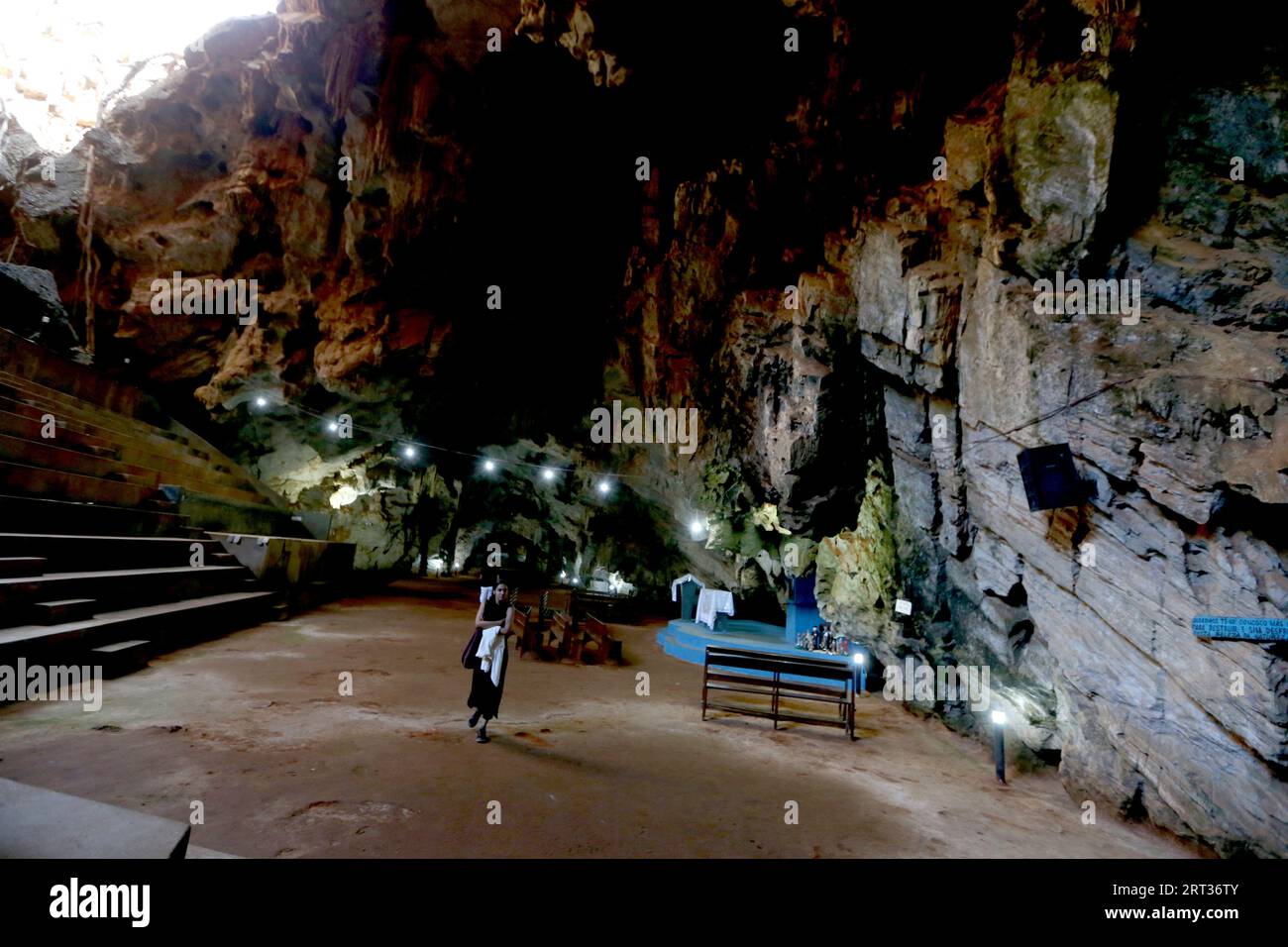 ituacu, bahia, brazil - august 24, 2023: view of the Mangabeira cave in the town of Ituacu in the Chapada Diamantina Stock Photo