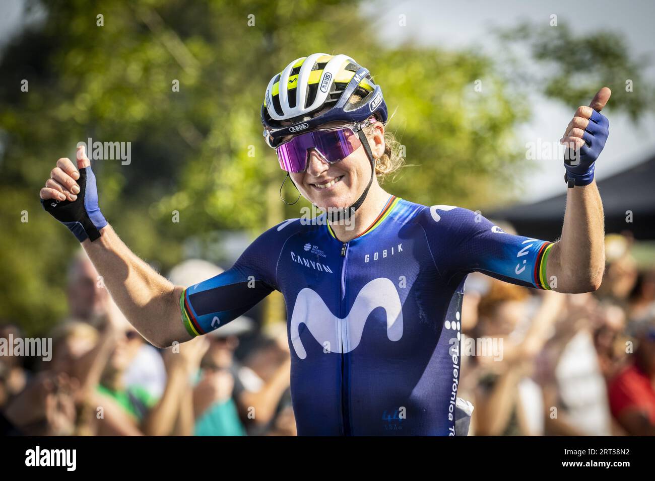 ARNHEM - Annemiek van Vleuten says goodbye after the last stage of the  Simac Ladies Tour. It was the last time the rider rode a bike as a  professional. ANP VINCENT JANNINK