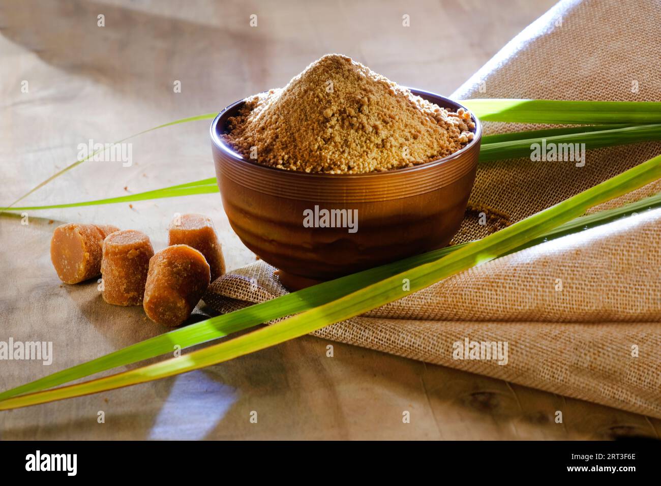 Indian jaggery hi-res stock photography and images - Alamy