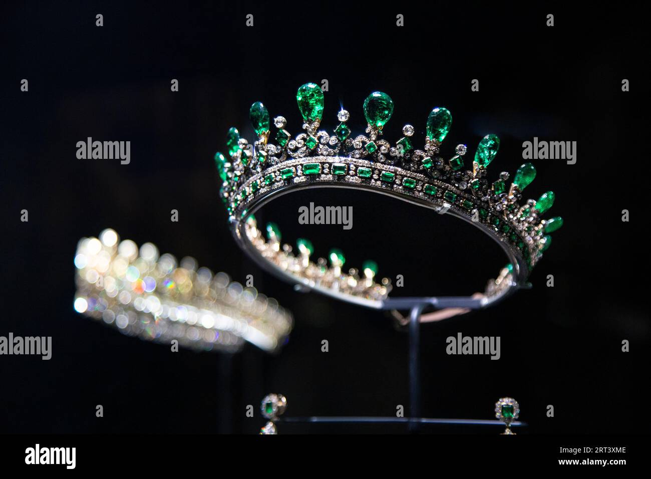 Queen Victoria's emerald tiara (1843) at the Victoria A Royal