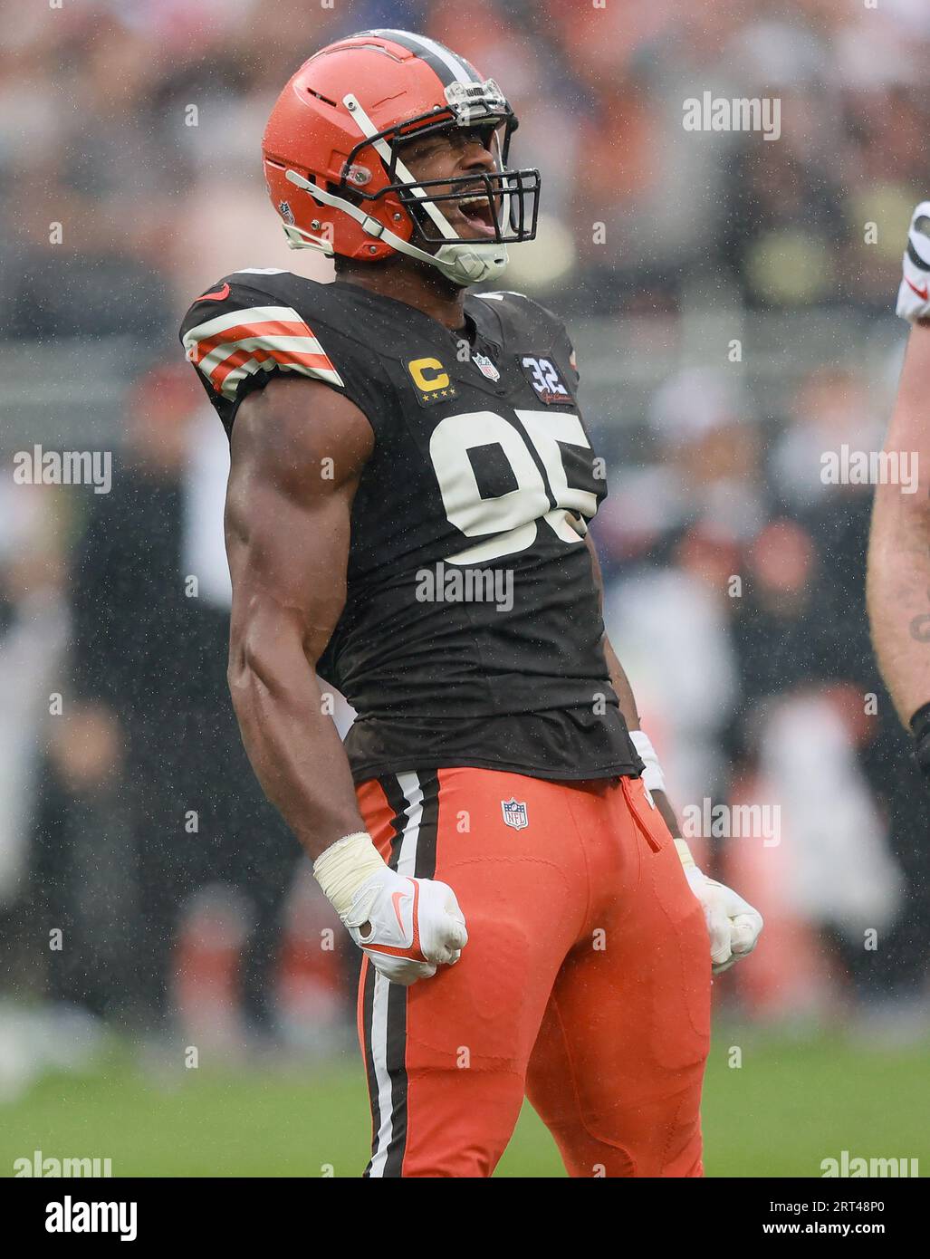 Myles garrett browns hires stock photography and images Alamy