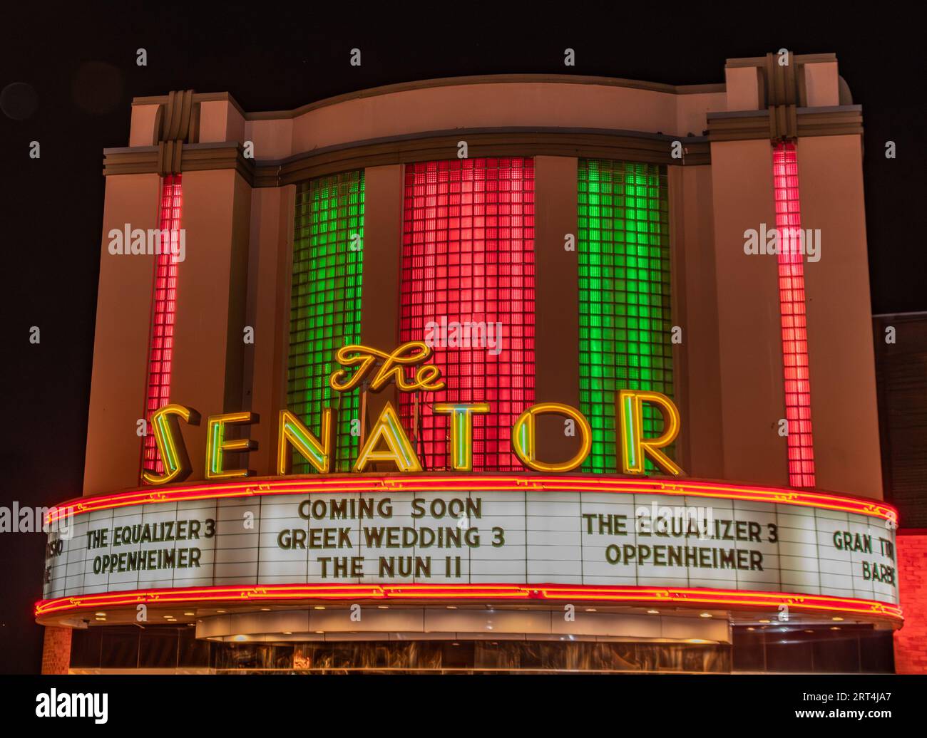 Theatre Info — Senator Theatre