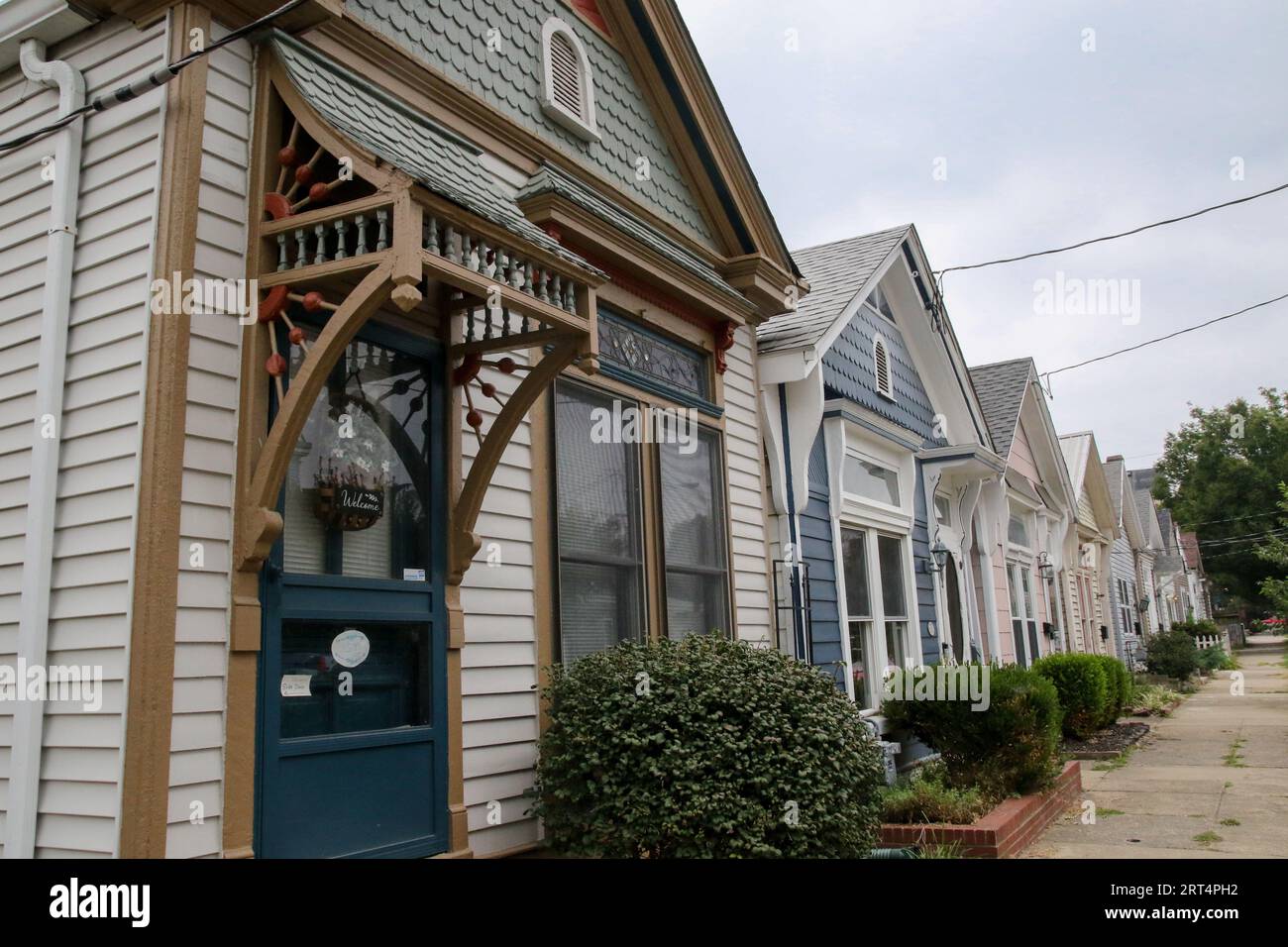 Shotgun Houses in The Highlands, Louisville, Kentucky Stock Photo Alamy
