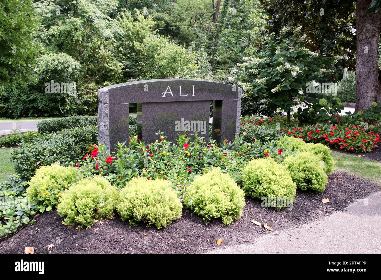 Muhammad ali gravesite hi res stock photography and images Alamy Muhammad ali gravesite hi res stock photography and images Alamy