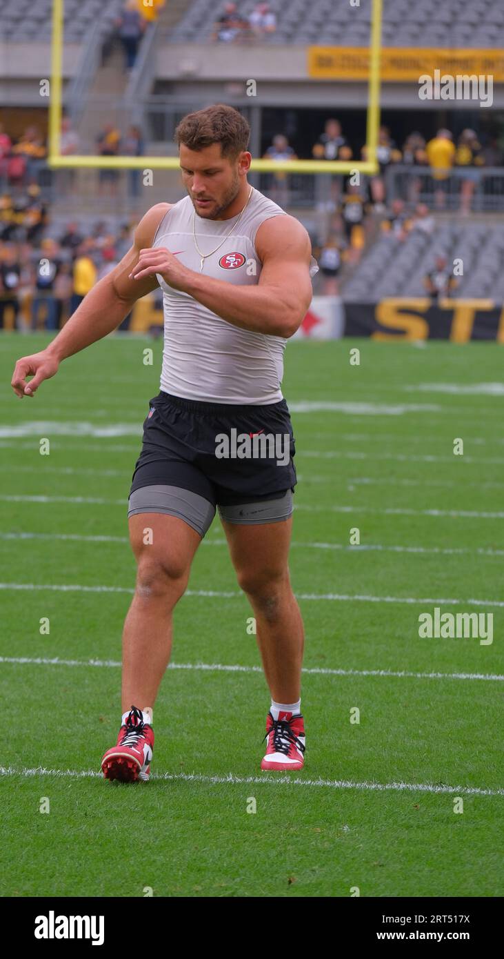 Nick bosa 49ers hi-res stock photography and images - Alamy