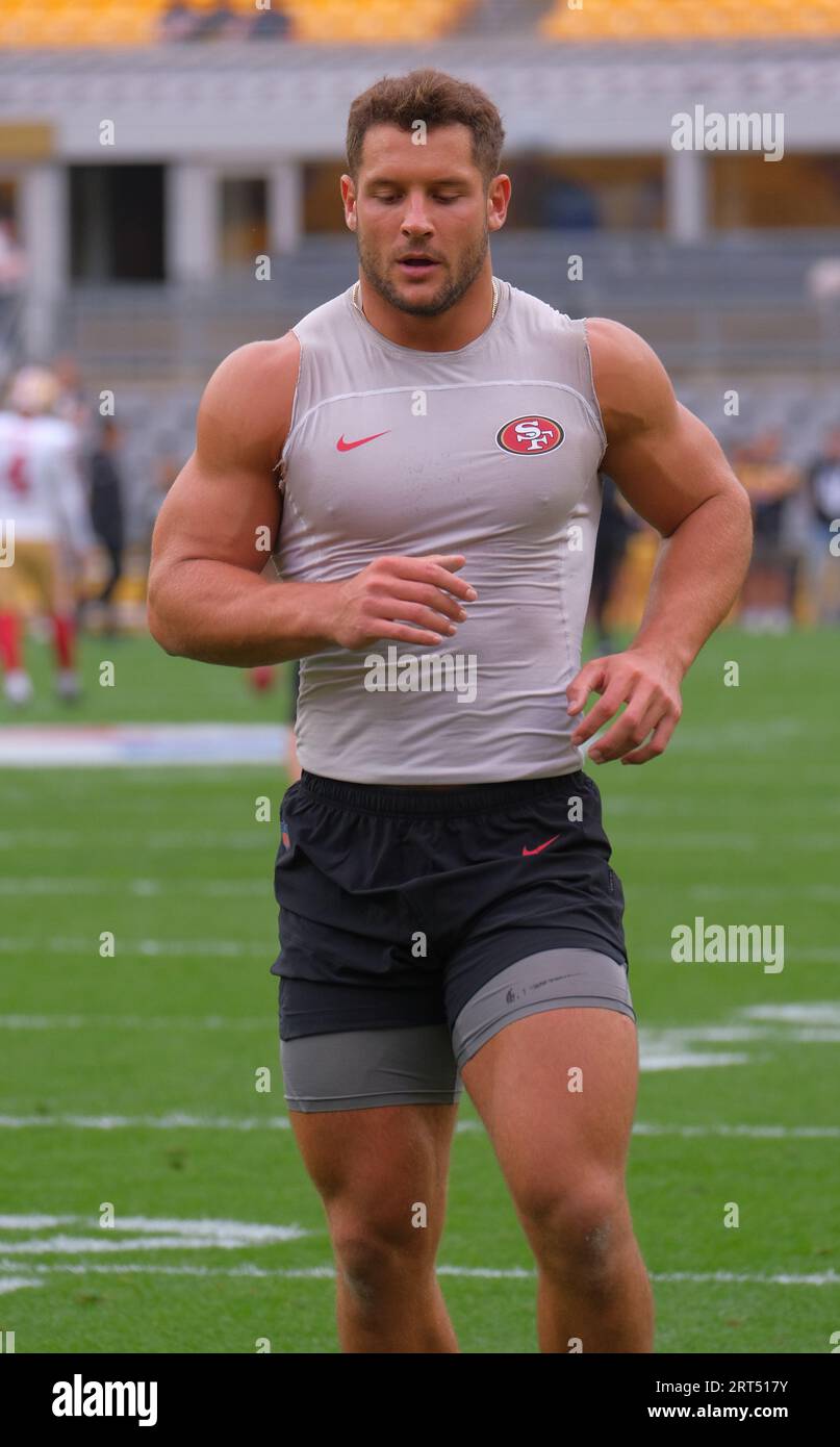 Nick bosa 49ers hi-res stock photography and images - Alamy