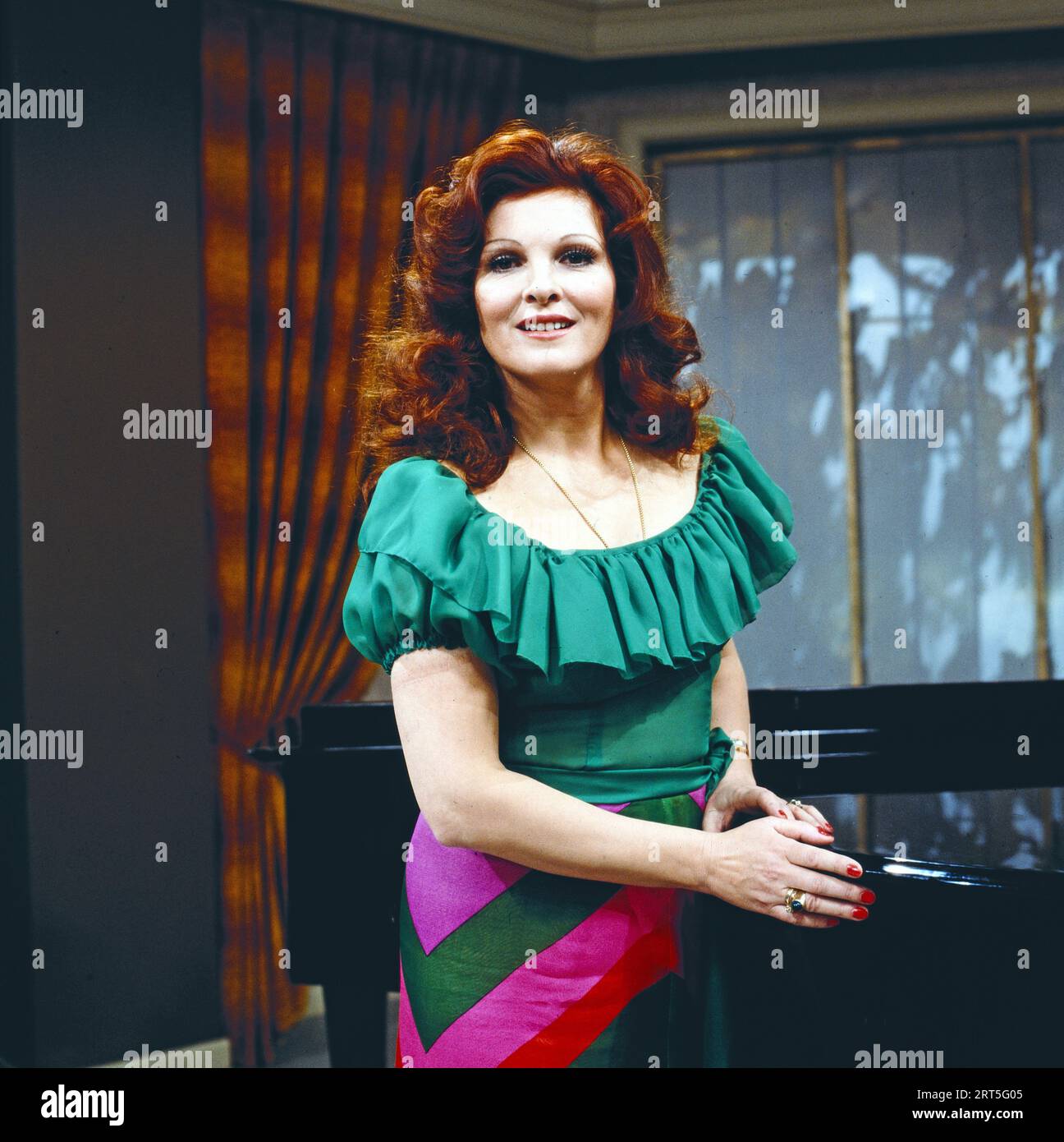 Maria Tiboldi, ungarische Operettensängerin und Schauspielerin ...