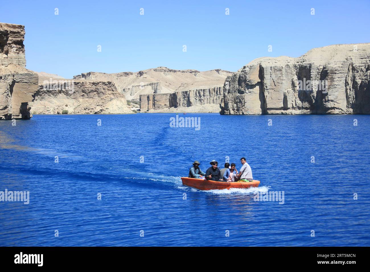 230907 -- BAMYAN, Sept. 7, 2023 -- Tourists take a boat on the Band-e-Amir Lake in Bamyan province, Afghanistan, Sept. 6, 2023. Photo by /Xinhua AFGHANISTAN-BAMYAN-BAND-E-AMIR LAKE SaifurahmanxSafi PUBLICATIONxNOTxINxCHN Stock Photo