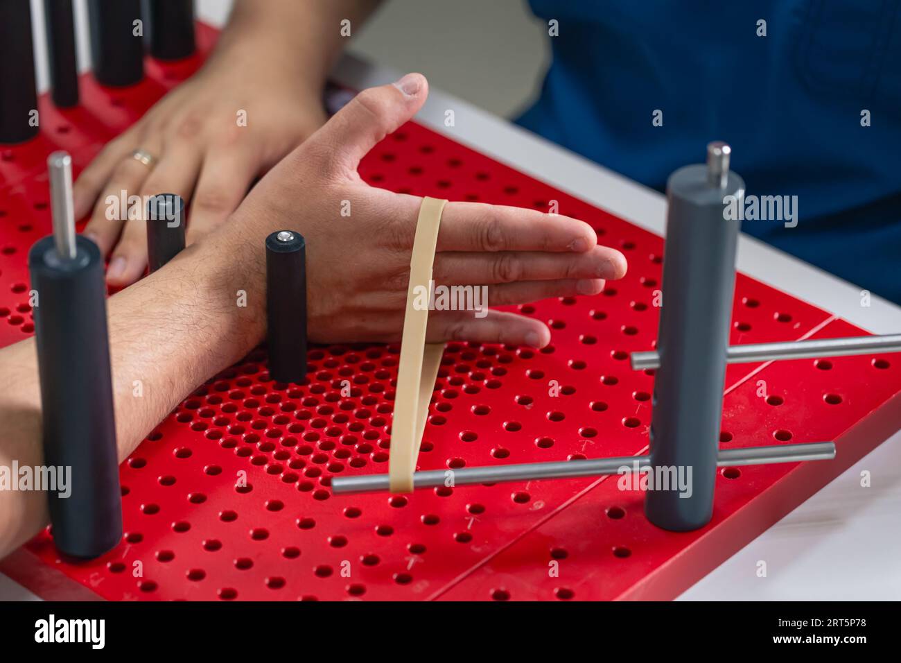 Development of movements of the radial wrist joint on a functional