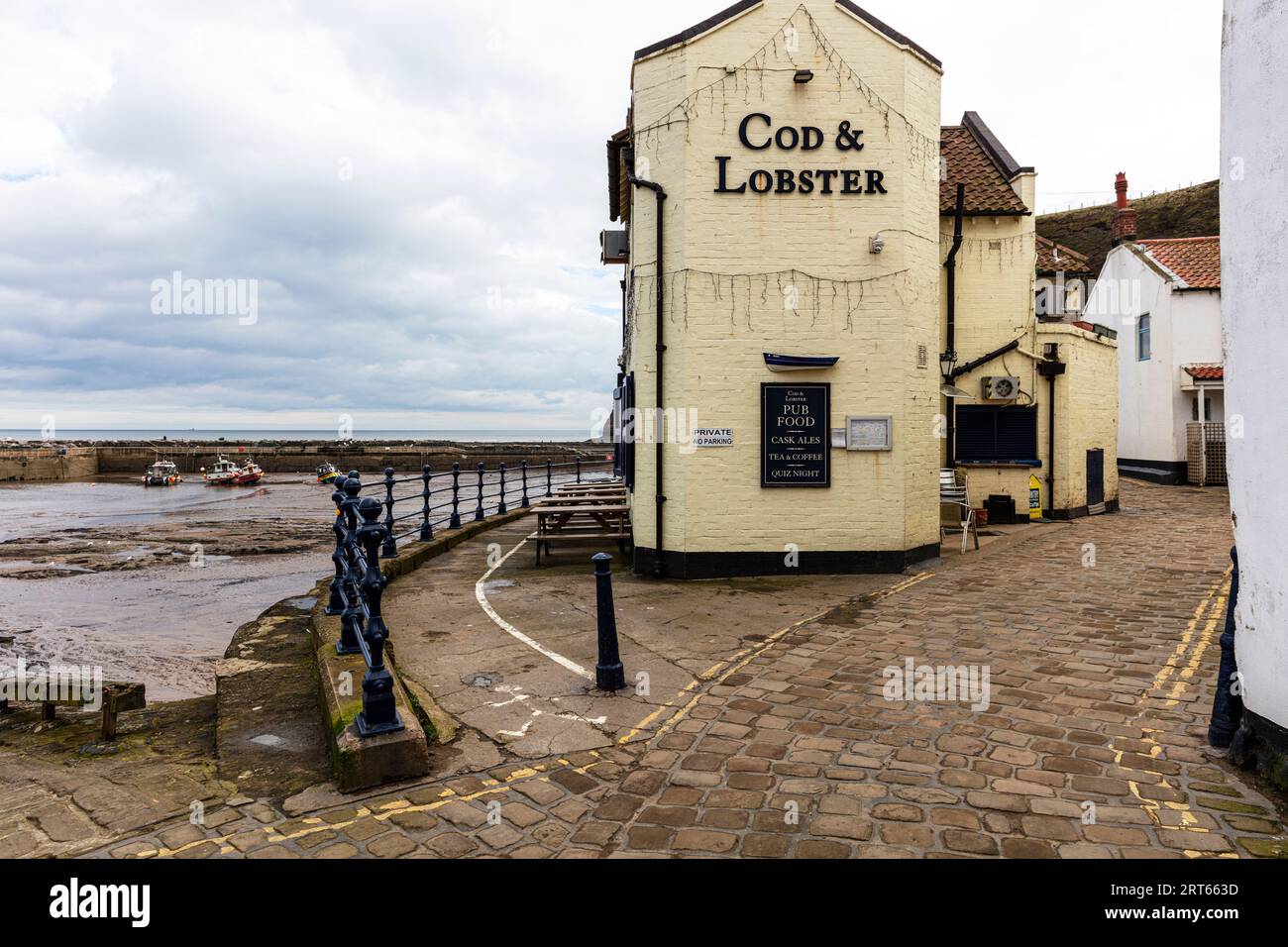 Cod & Lobster pub Staithes, North Yorkshire Village, Yorkshire, UK, England, pub, bar, bars, pubs, restaurant, Staithes UK, Staithes England, Stock Photo
