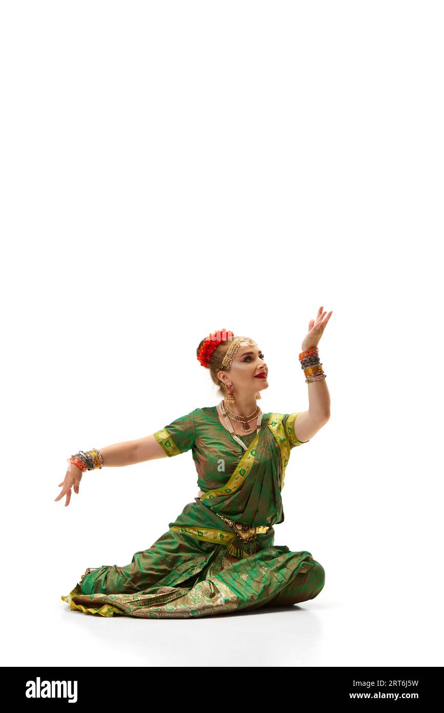 green odissi dress Odissi Dance Dance Costumes Online Odissi Costume Traditional Dance Dress Costumes Buy Online