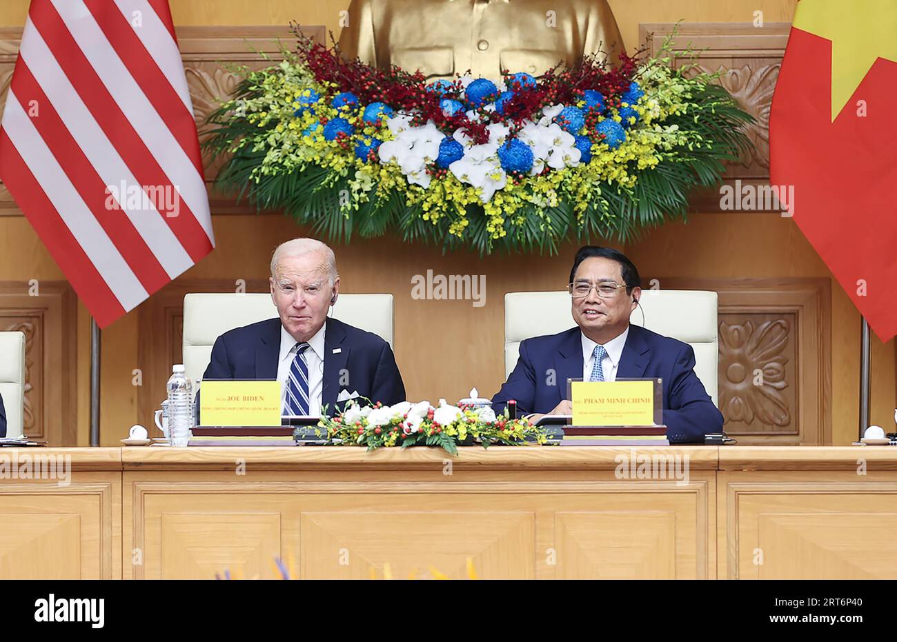 Hanoi, Vietnam. 11th Sep, 2023. US President Joe Biden (L), and Vietnam's Prime Minister Pham Minh Chinh meet with CEOs from both sides at the Government Office in Hanoi, Vietnam on September 11, 2023. President Joe Biden led a delegation of US tech executives in talks with Vietnamese business leaders on Monday, as Washington and Hanoi sought to deepen cooperation amid shared concerns about China's rise. Photo by Vietnam Government Portal (VGP)/ Nhat Bac/ Credit: UPI/Alamy Live News Stock Photo