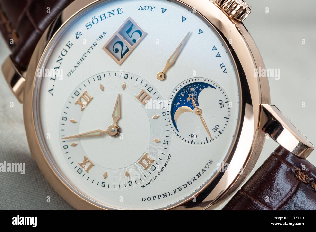 große lange mondphase