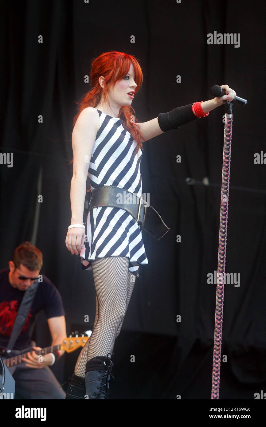 Garbage shirley manson hi-res stock photography and images - Alamy
