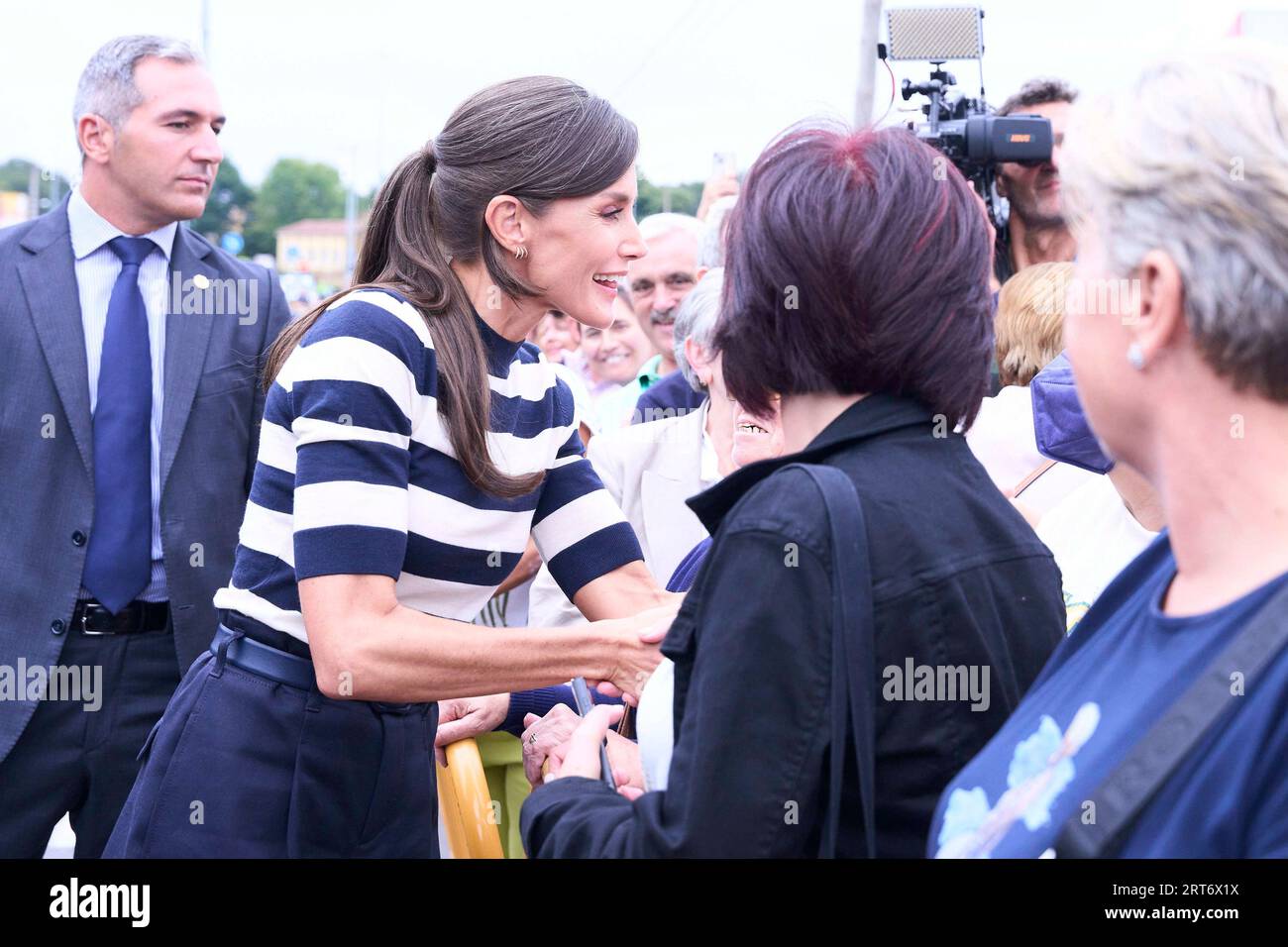 Queen Letizia of Spain attends the Opening of the School Year 2023/2024 at  CEIP do Camino Ingles on September 11, 2023 in Sigueiro/Orosos, Spain Stock  Photo - Alamy