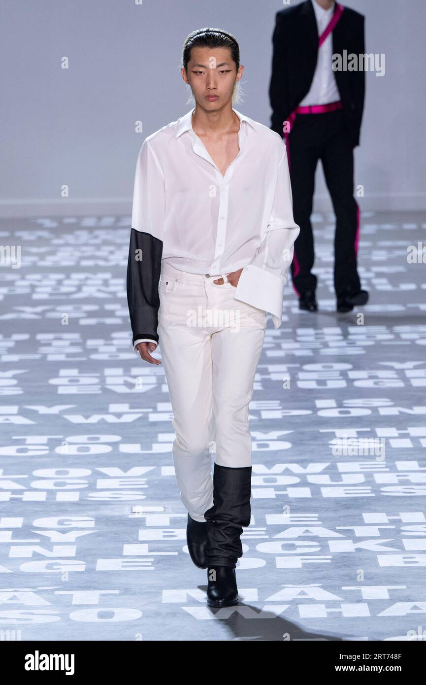 Calvin Klein Collection News, Collections, Fashion Shows, Fashion