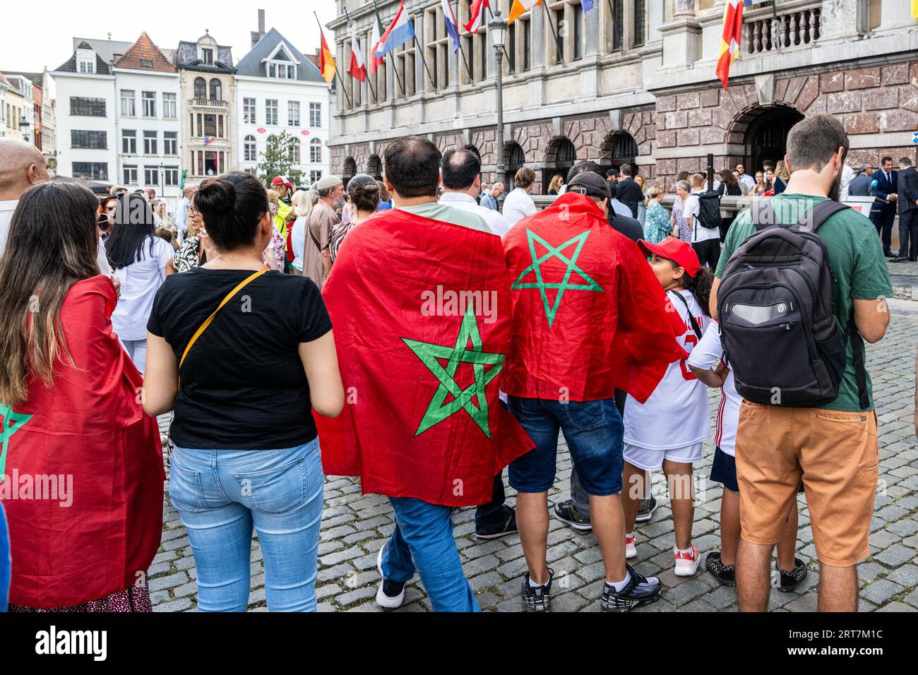 Antwerp, Belgium. 11th Sep, 2023. Illustration picture taken during a memorial ceremony for the victims of the earthquake in Morocco, at the Grote Markt, in Antwerp, Monday 11 September 2023. The earthquake that hit Morocco late Friday killed at least 2,122 people and injured more than 2,400 others. BELGA PHOTO JONAS ROOSENS Credit: Belga News Agency/Alamy Live News Stock Photo