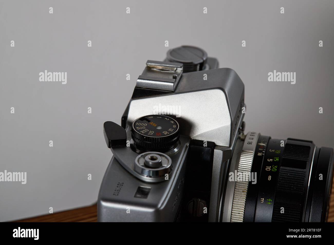 Minolta SLR 35mm film camera of yesteryear Stock Photo