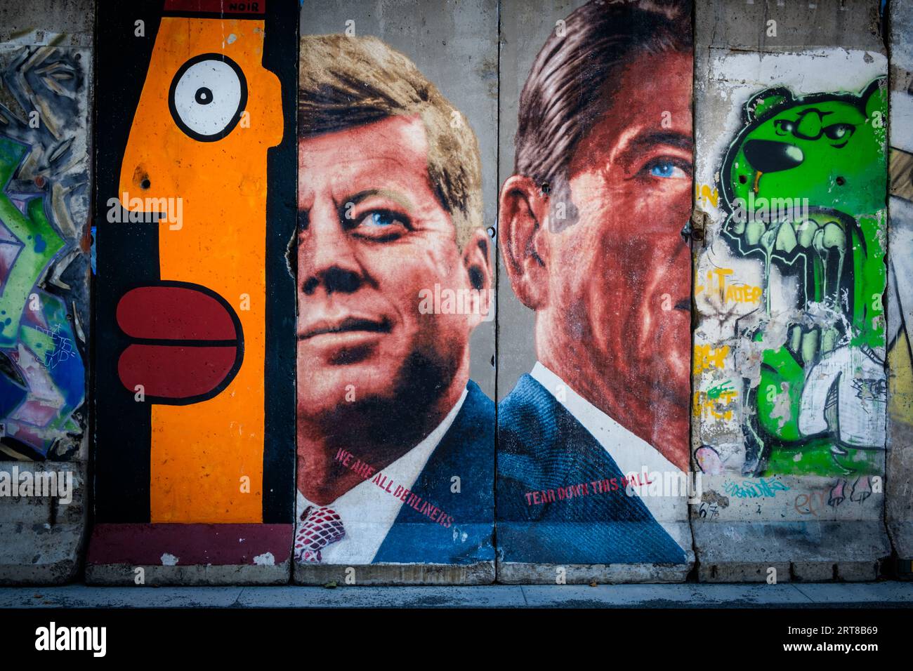 John F. Kennedy and Ronald Reagan mural on pieces of the Berlin Wall on