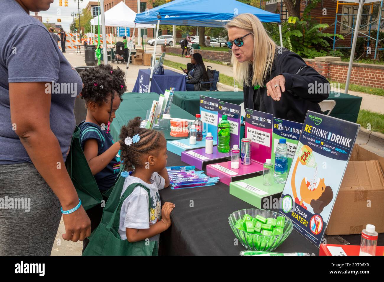 Detroit, Michigan - The Detroit Health Department held a well-attended block party, which offered healthy living advice, vaccines, health screening, a Stock Photo