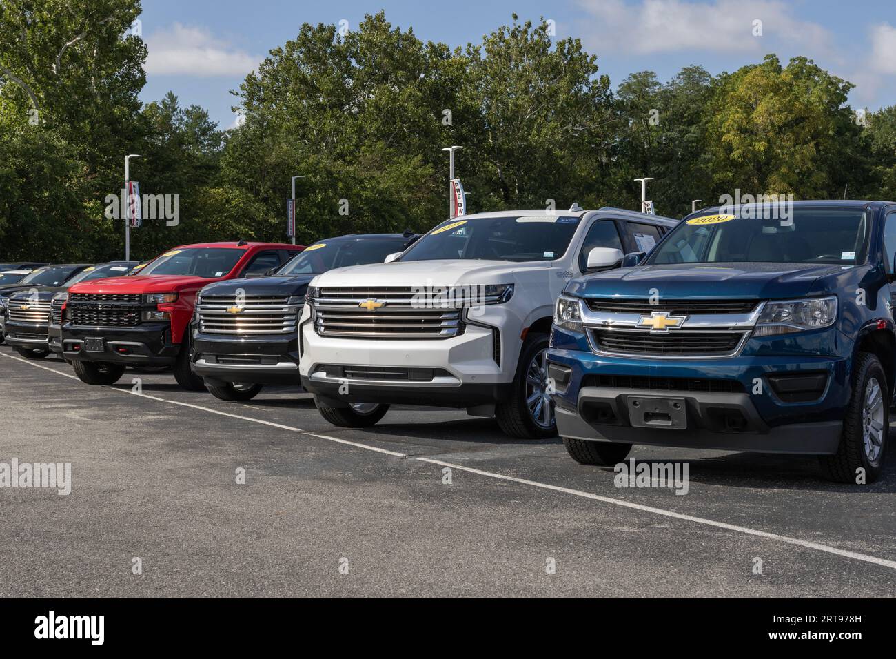 Noblesville September 10, 2023 Used Chevrolet pickup trucks. With