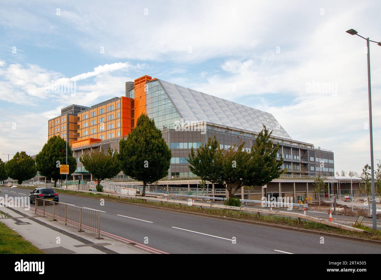 The new Midland Metropolitan Hospital will serve half a million people across Birmingham and the Black Country. Midland Metropolitan University Hospital is a new acute general hospital being built on a 16 acres site in Grove Lane at Smethwick near Birmingham. The long-awaited £650m West Midlands 'super hospital' will now open its doors in 2024, six years late. Stock Photo