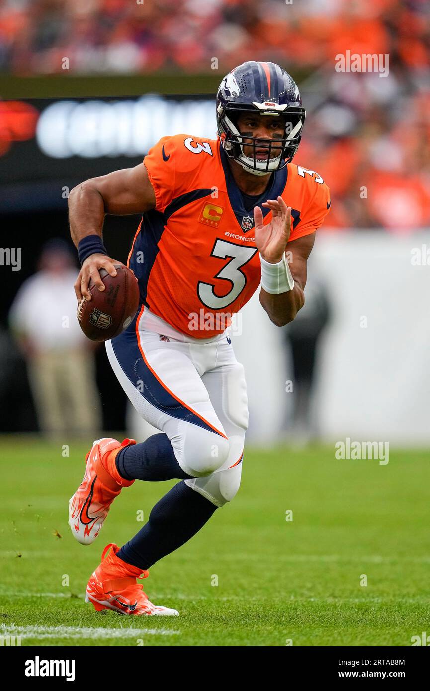 Denver Broncos quarterback Russell Wilson (3) runs against the Las ...