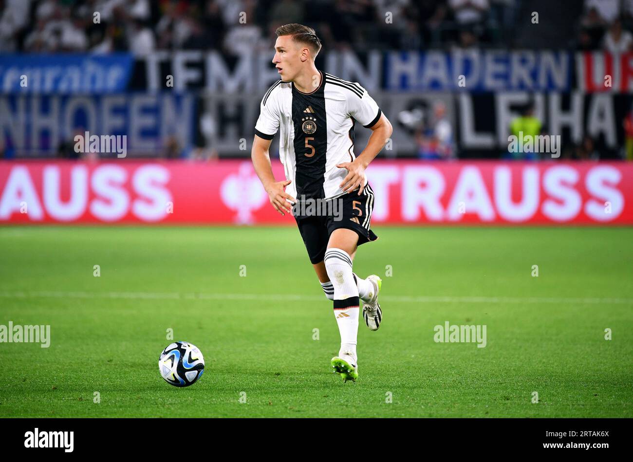 International football match at the Volkswagen Arena Wolfsburg: Germany - Japan 1:4; Nico Schlotterbeck (GER) Stock Photo
