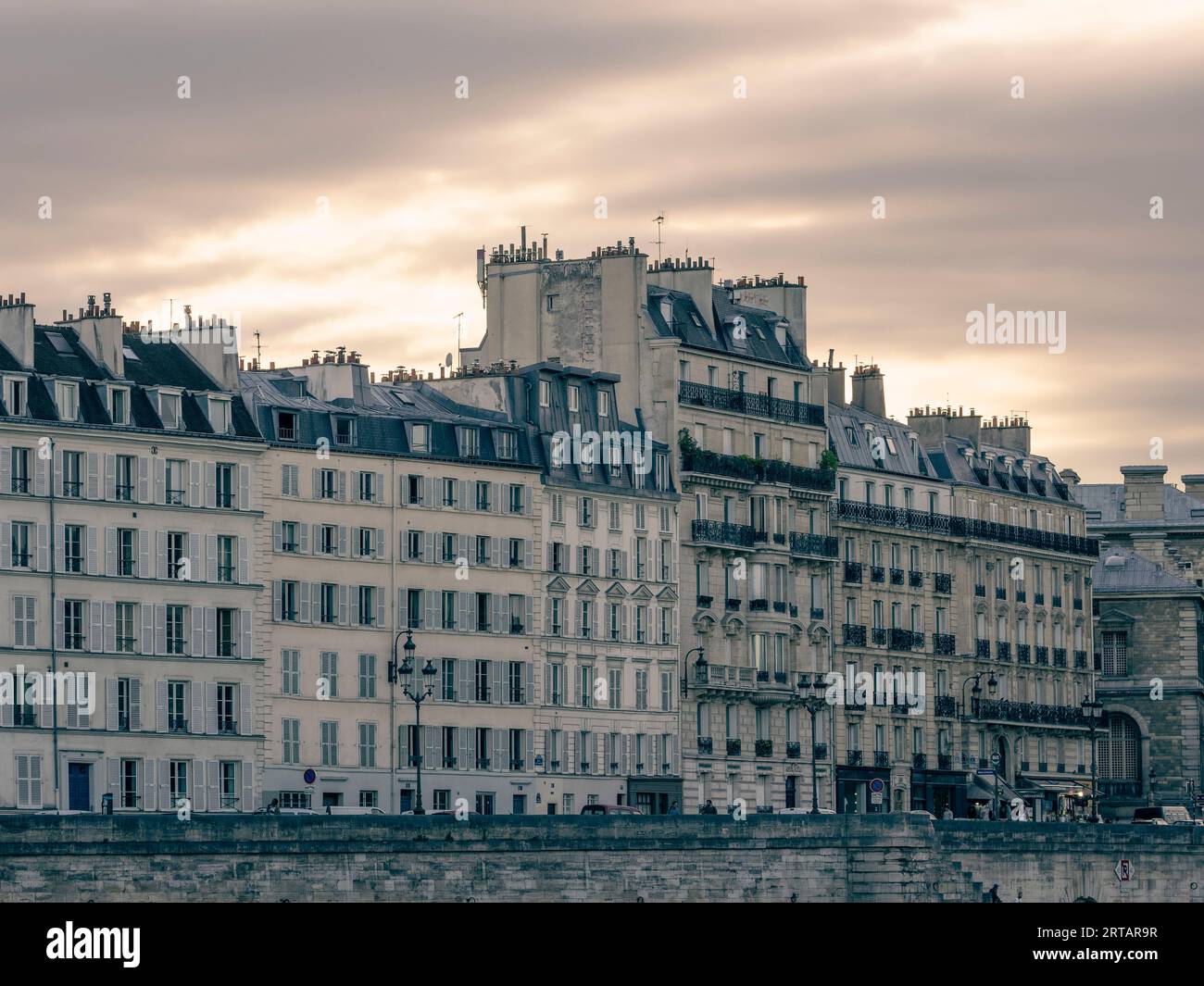 Skyline, Apartments, Île de la Cité, Paris, France, Europe, EU Stock