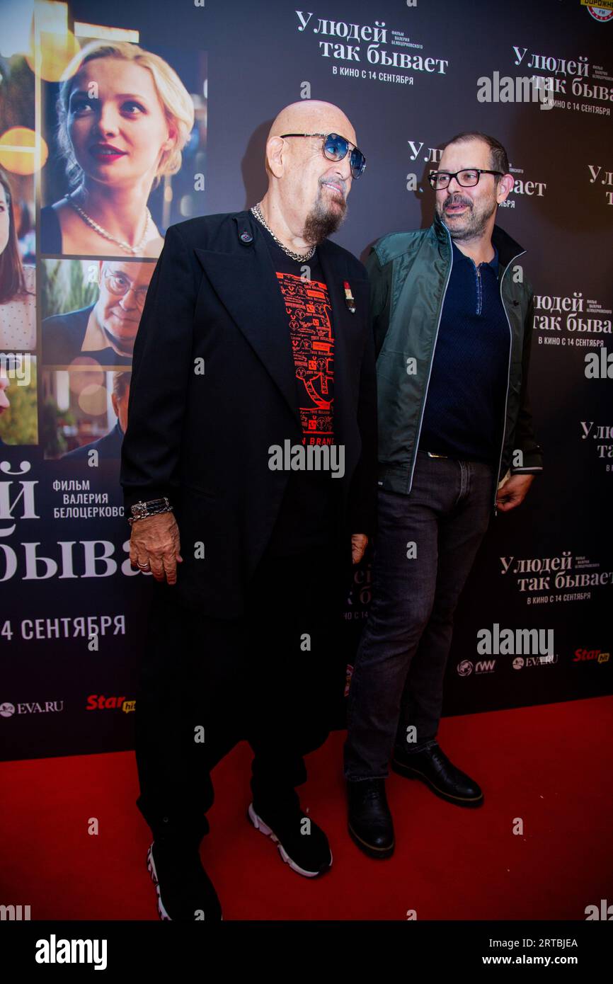 Moscow. Singer Mikhail Shufutinsky (left) with his son David at the ...