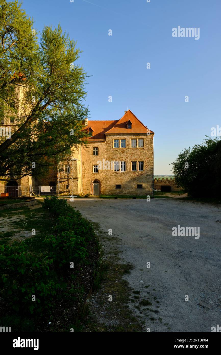 Goseck Castle, located between Naumburg and Weißenfels,  Saale-Unstrut-Triasland Nature Park, Burgenlandkreis, Saxony-Anhalt,  Germany Stock Photo - Alamy