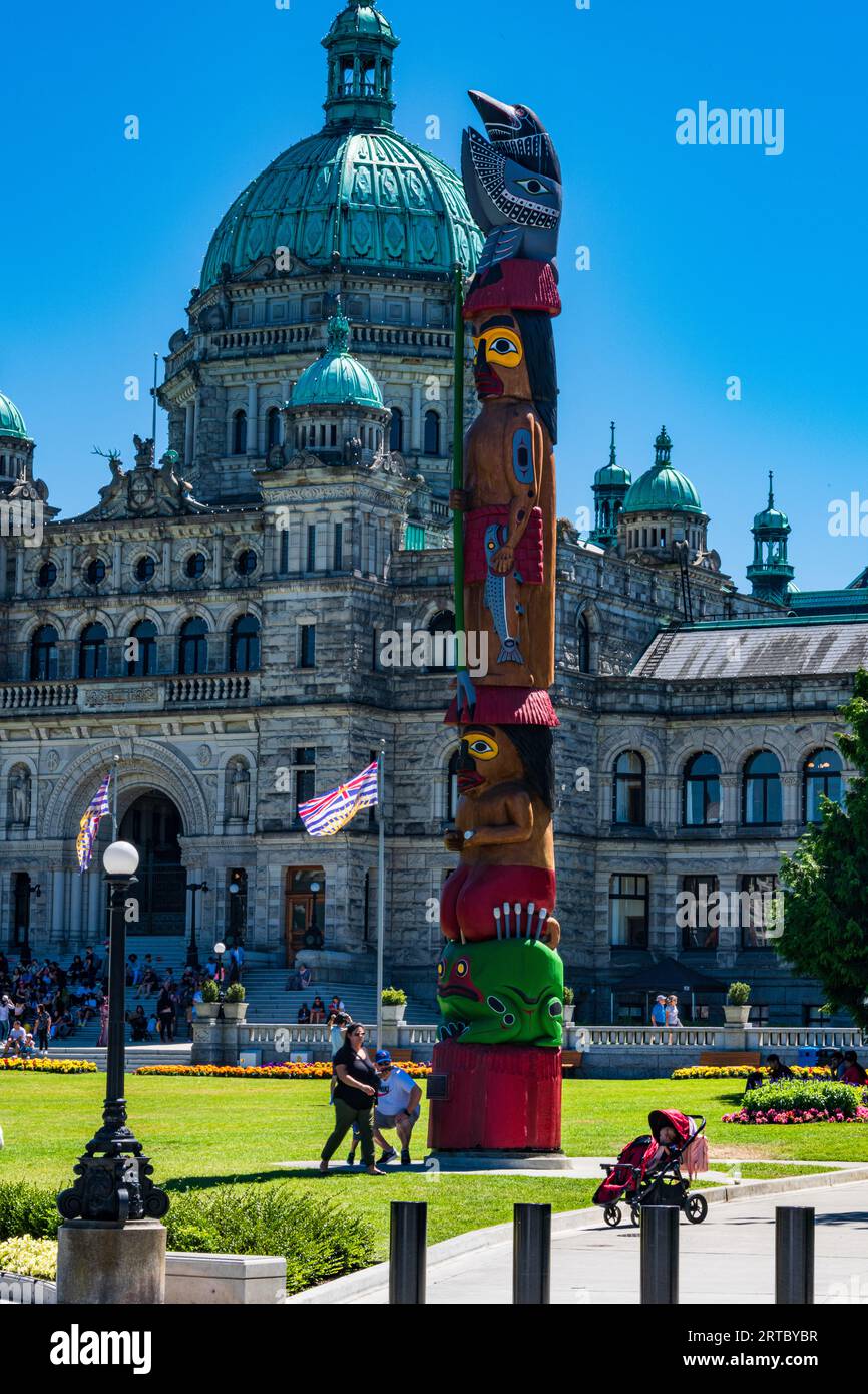 Totem Pole in front of the Parliment Building of British Columbiam in Victoria Canada Stock Photo