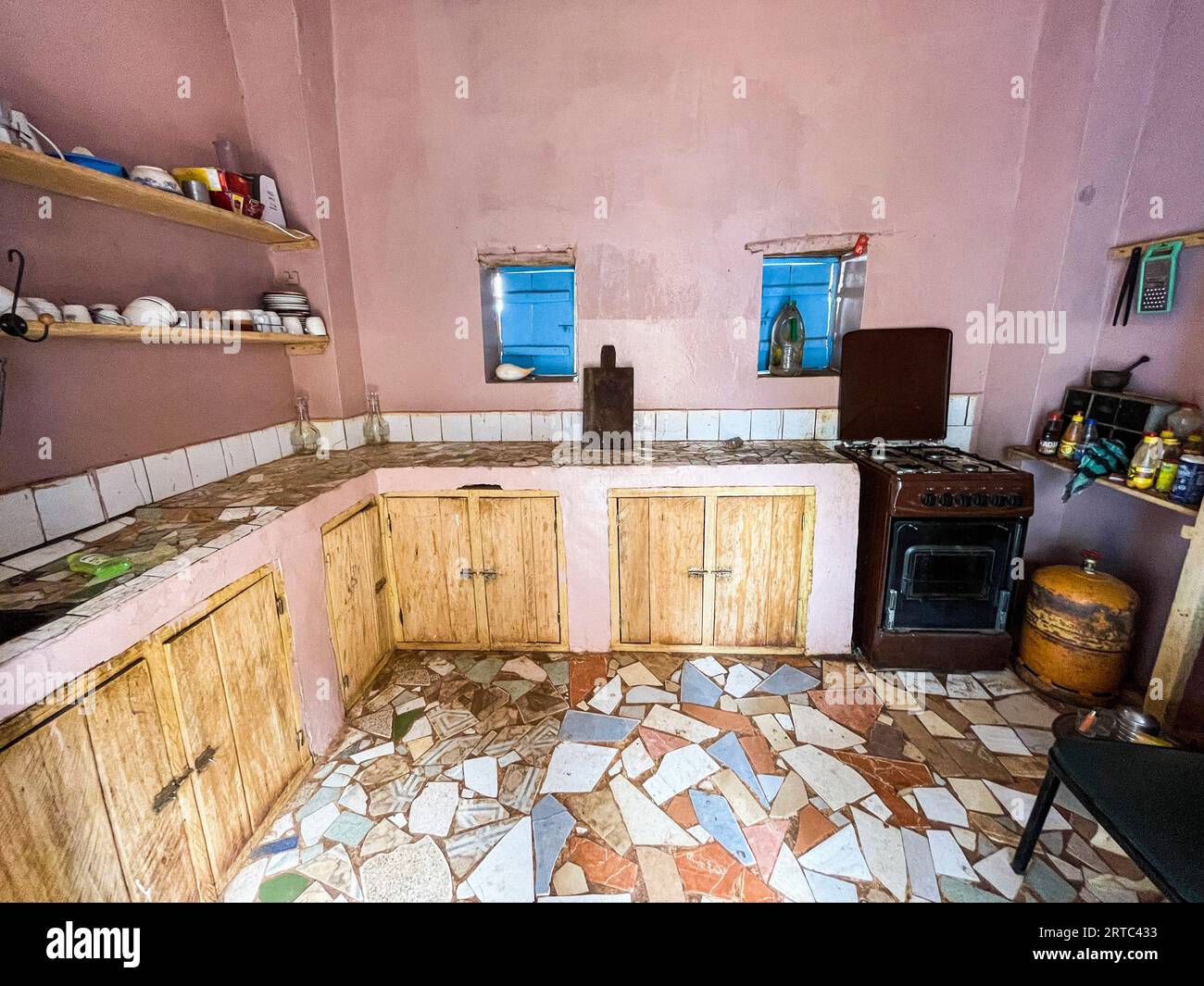 How Does Local Kitchens Work