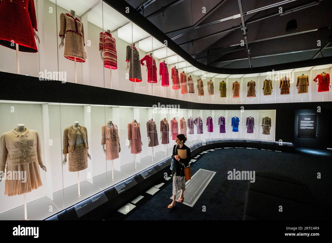 Gabrielle Chanel: Fashion Manifesto Opens at NGV