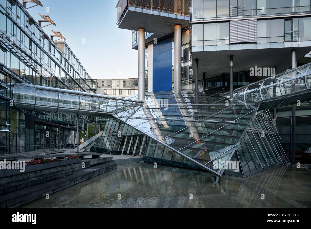 Nord LB administration building by architects Behnisch Stock Photo Alamy