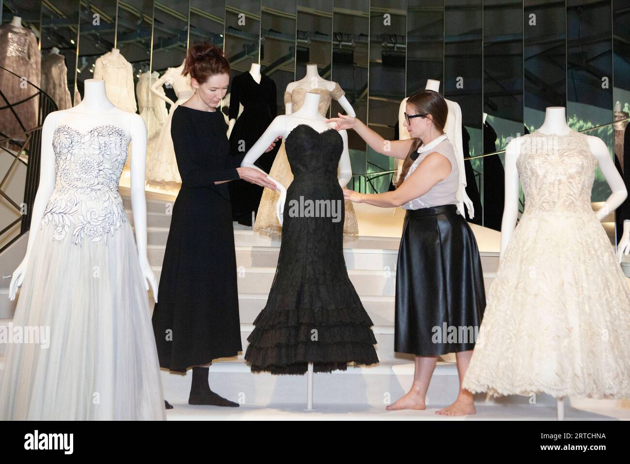 A Coco Chanel Exhibition Opens at London's Victoria and Albert Museum - Air  Mail