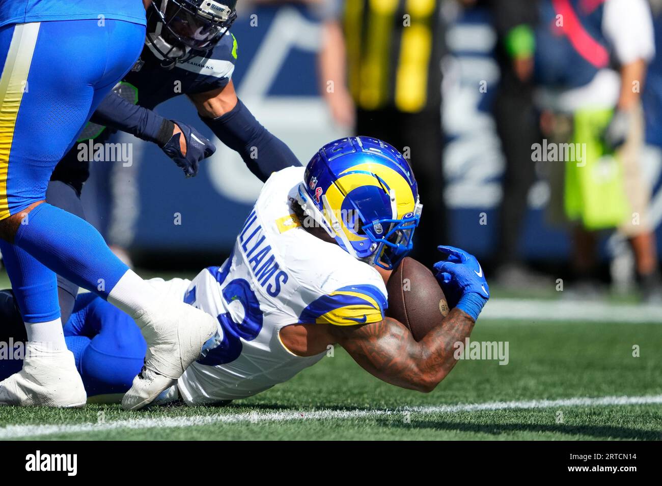 Los Angeles Rams running back Kyren Williams slips inside for his second  touchdown of the day