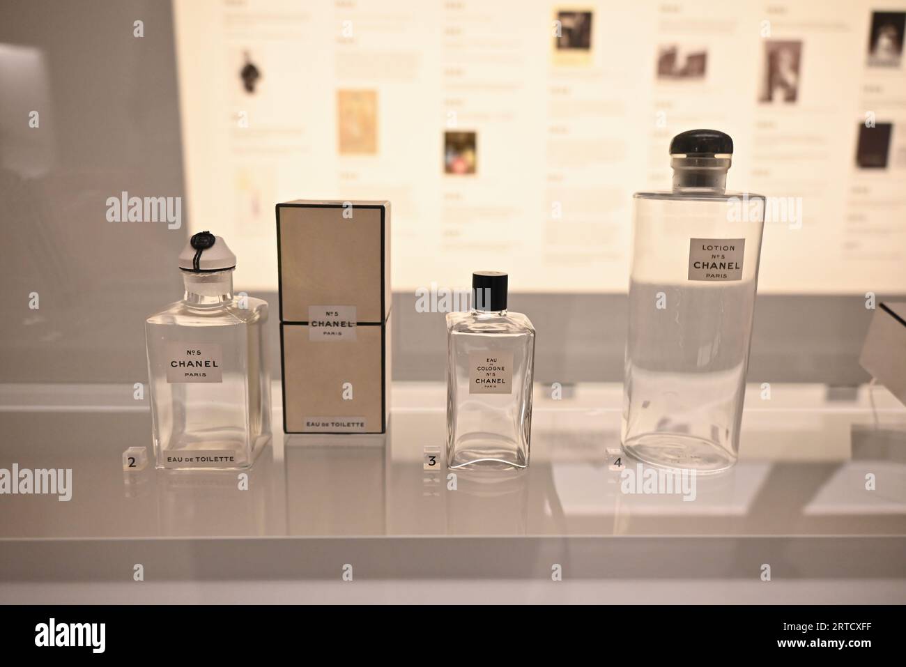 Le train bleu perfume hotsell