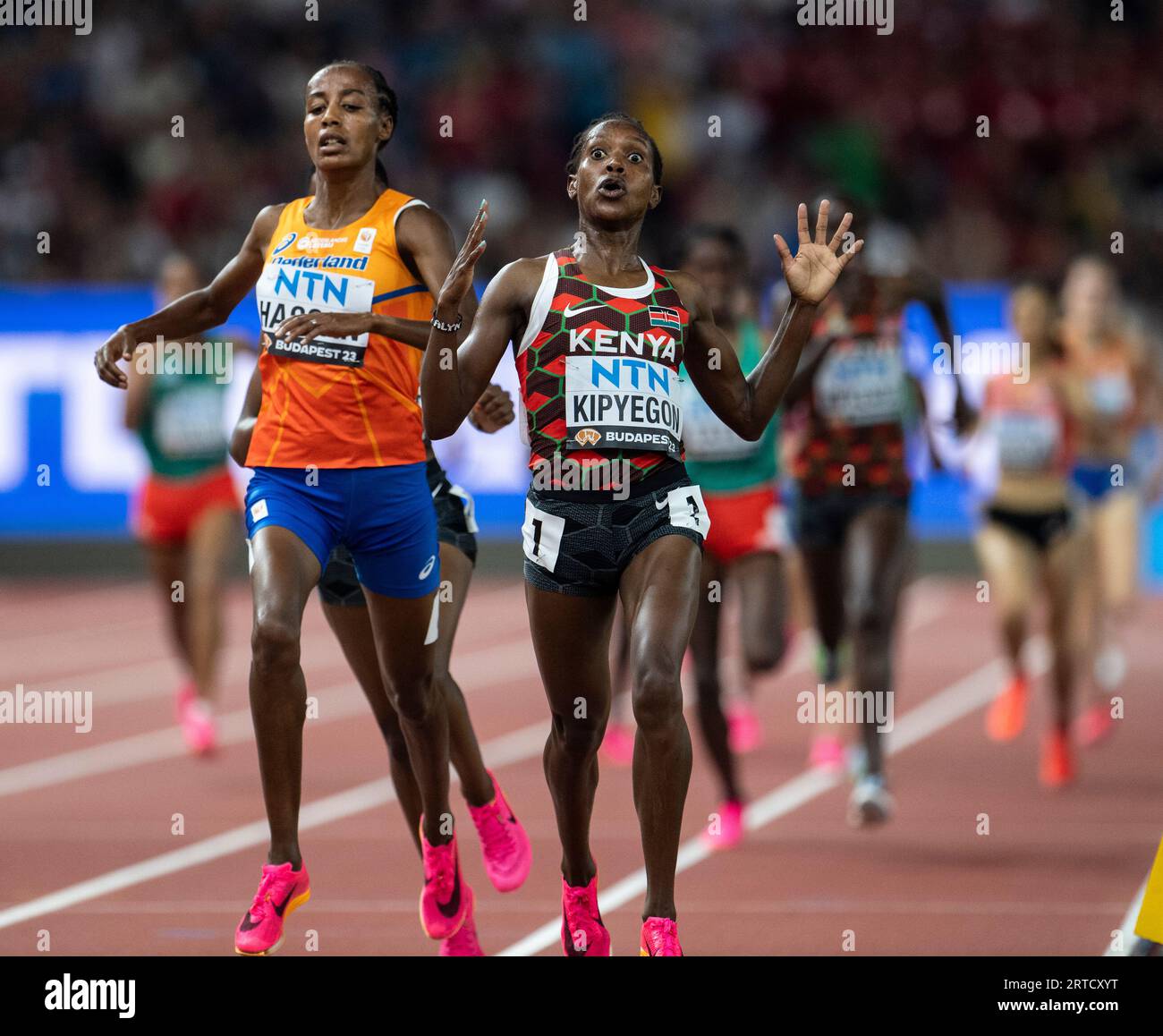 faith-kipygon-of-kenya-crosses-the-finishing-line-to-win-the-women-s