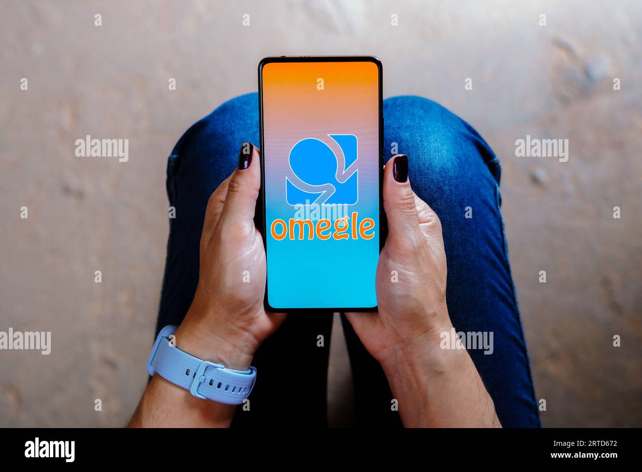 Brazil. 04th Sep, 2023. In this photo illustration, the Omegle logo is seen  displayed on a smartphone screen. Credit: SOPA Images LimitedAlamy Live  News Stock Photo - Alamy